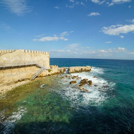 La Terrazza Sull'Antico Mercato Di Ortigia Syrakus Exterior foto