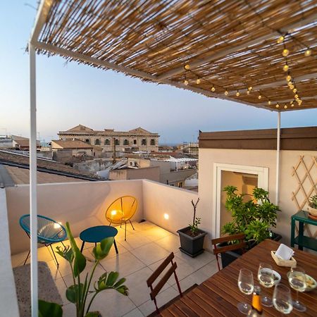 La Terrazza Sull'Antico Mercato Di Ortigia Syrakus Exterior foto