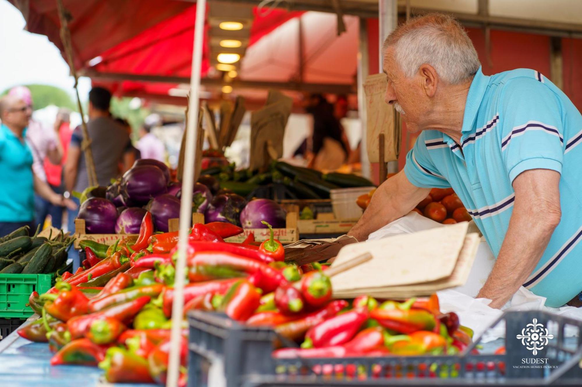 La Terrazza Sull'Antico Mercato Di Ortigia Syrakus Exterior foto
