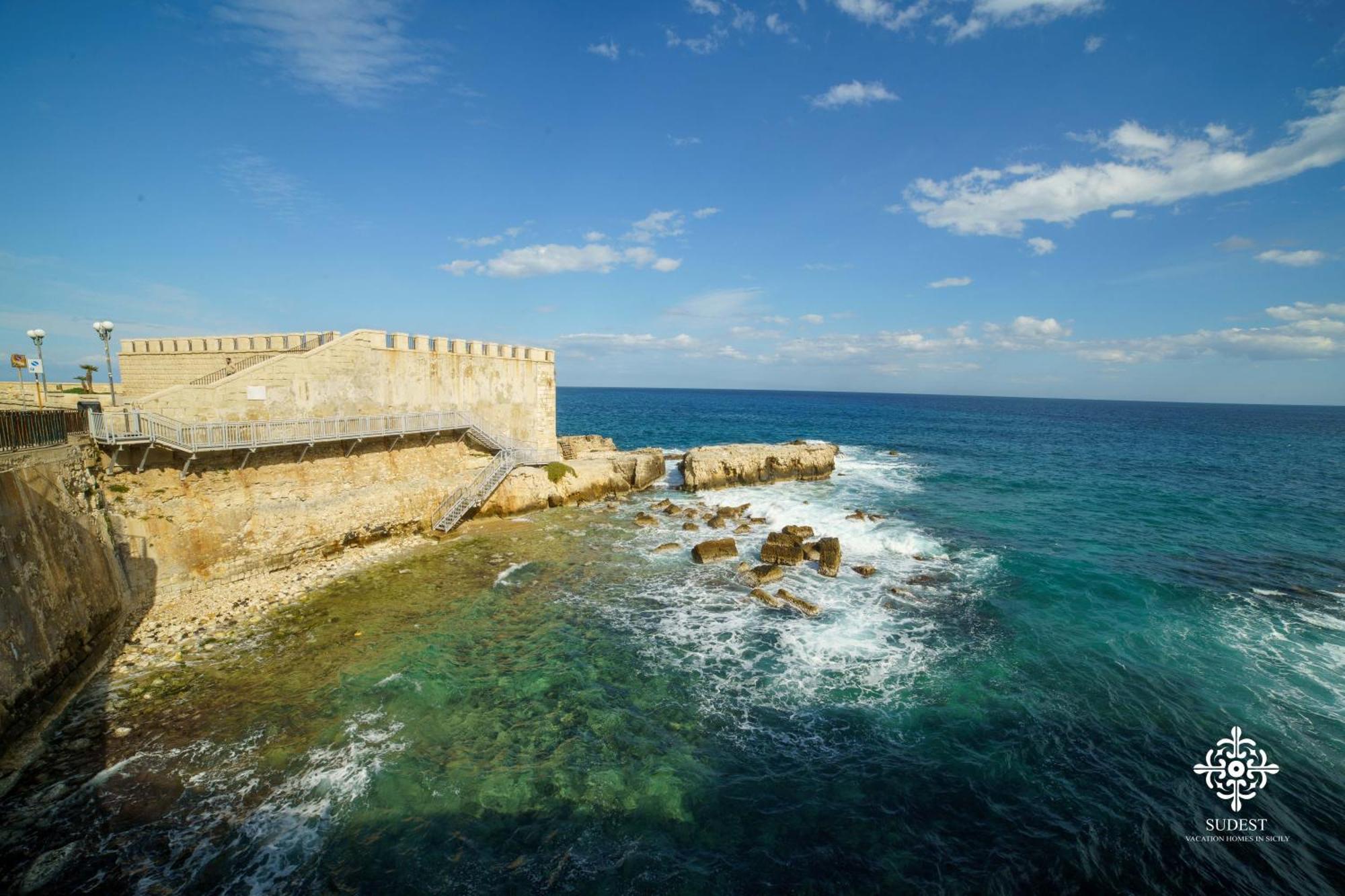 La Terrazza Sull'Antico Mercato Di Ortigia Syrakus Exterior foto