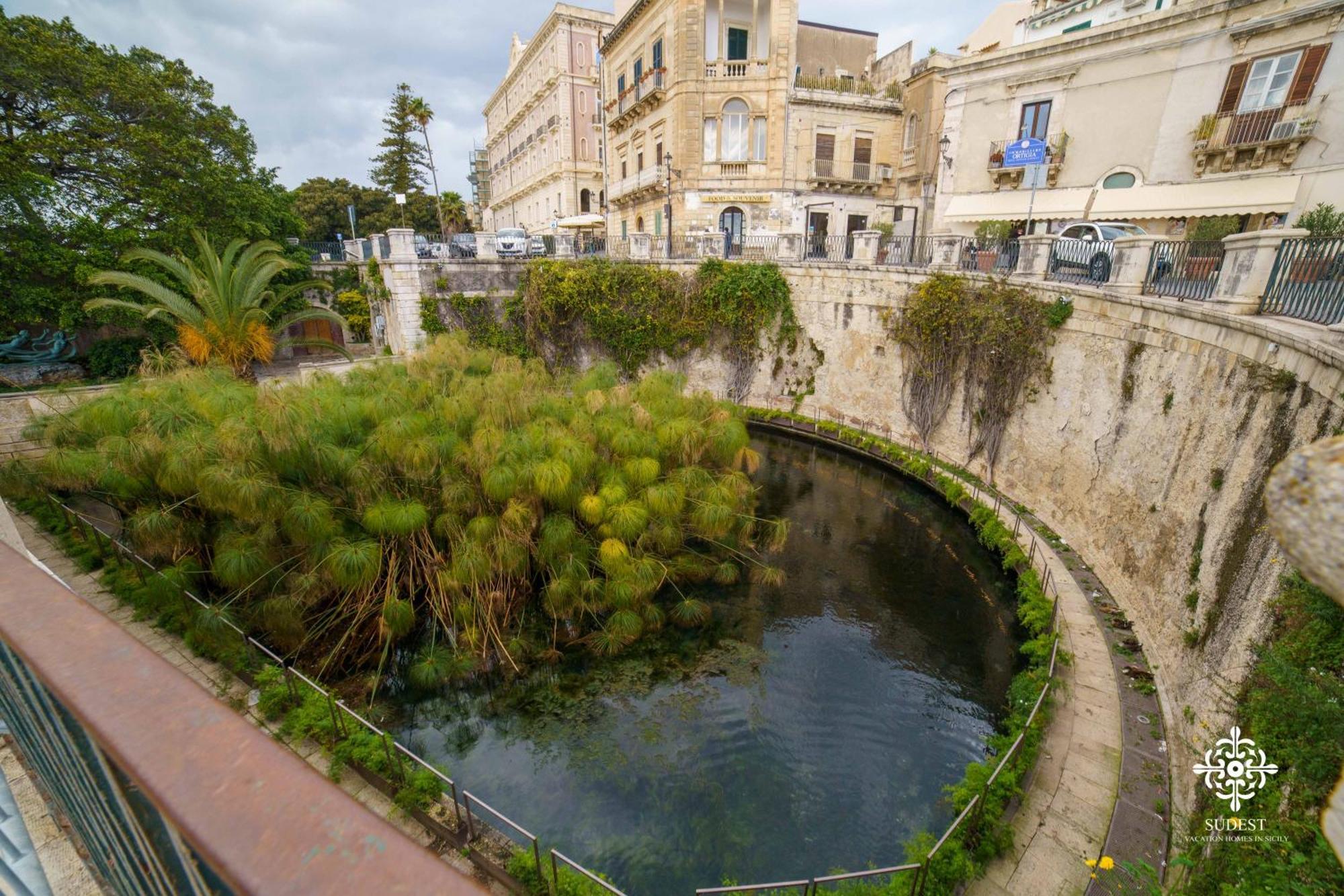La Terrazza Sull'Antico Mercato Di Ortigia Syrakus Exterior foto